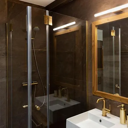 Avec Jardin Dans Luxueux Apartamento Zinal